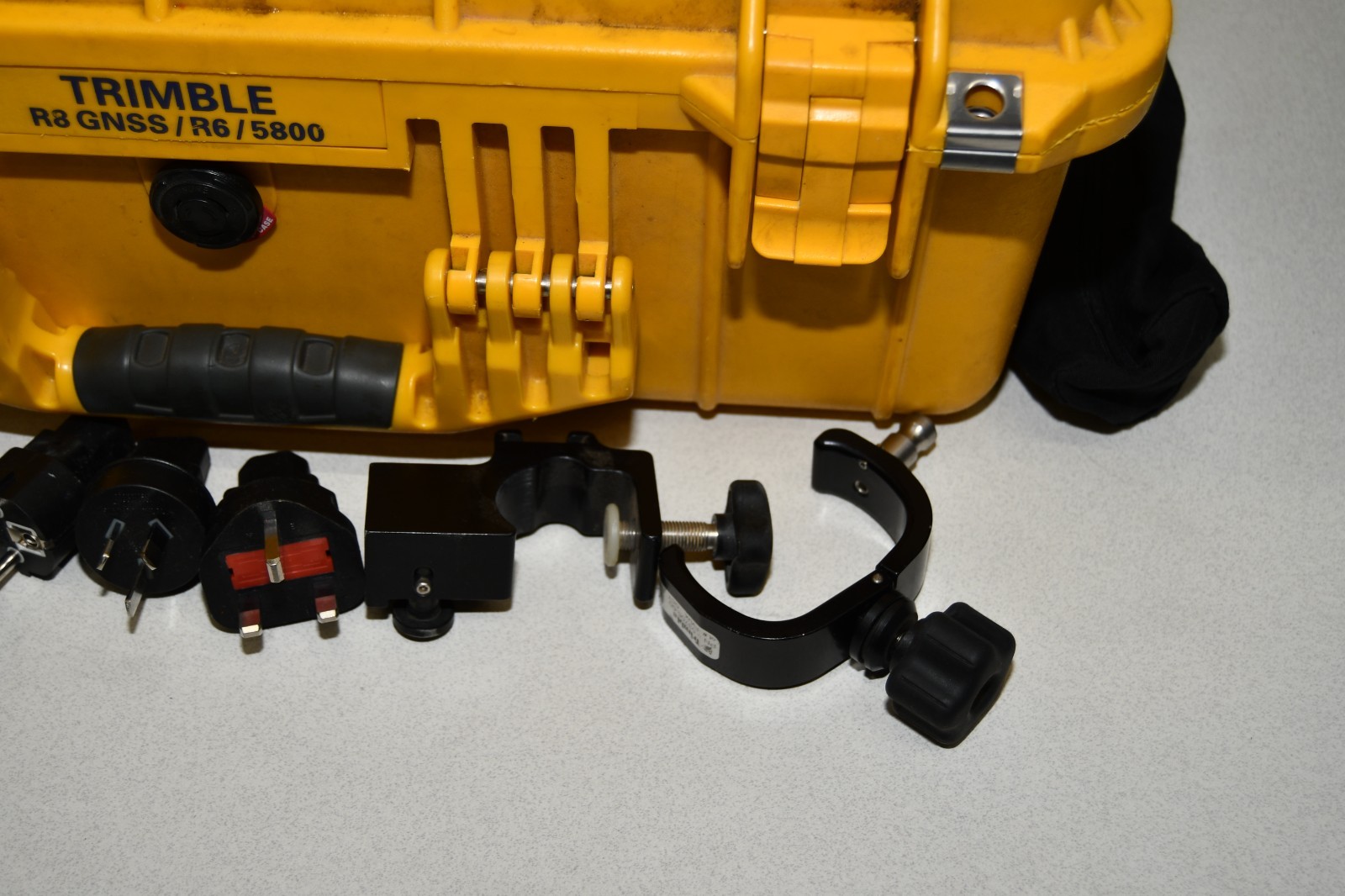 ^ Trimble R8 Model 2 GPS Receiver 60250-00 W/ TSC2 Controller #X6494