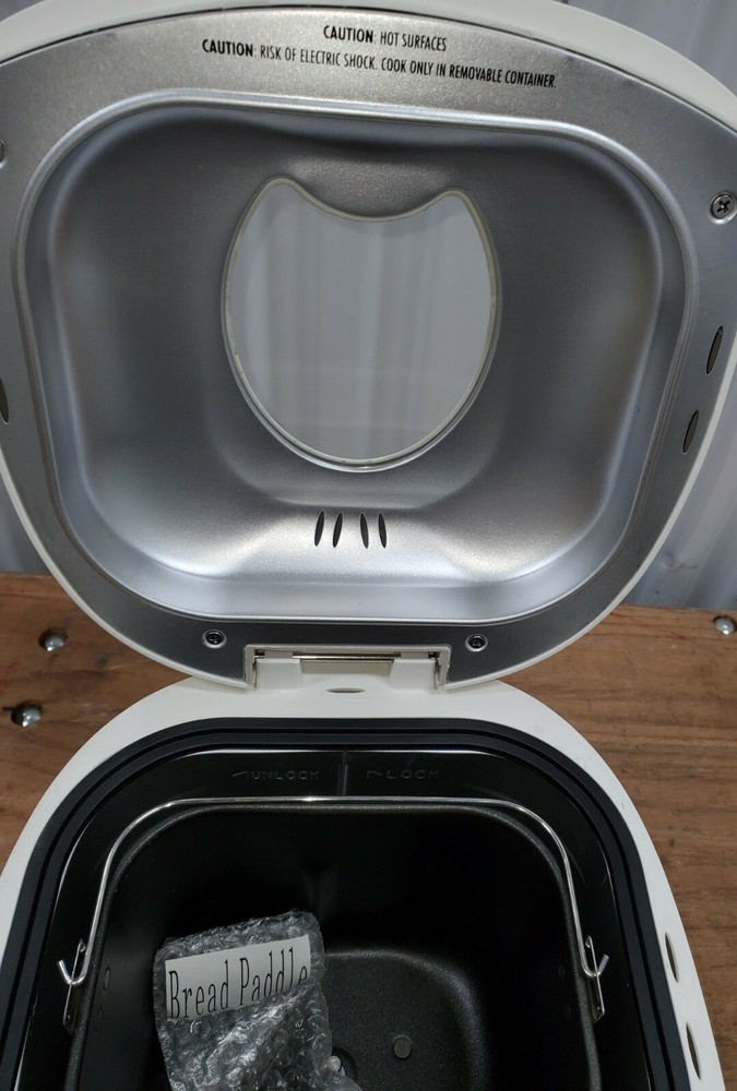 Hamilton Beach 29881 Type BM07 Digital Bread Machine, Bread Maker White - 2lbs