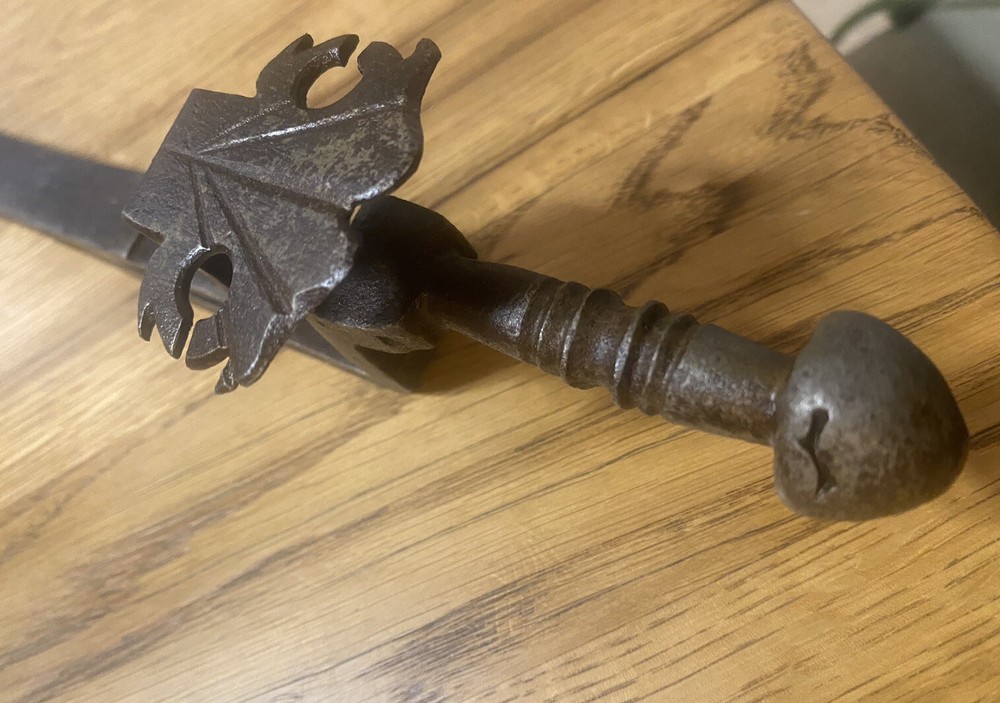 Antique Blacksmith Art Sword / Lock / Tool 15-17th