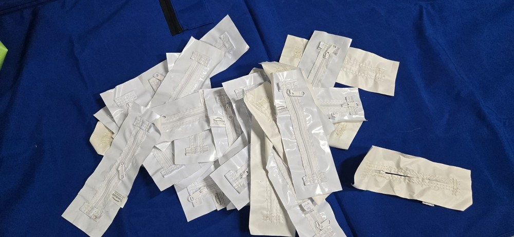 25 Count Self Adhesive Shrink Wrap Access Zipper 8inch.