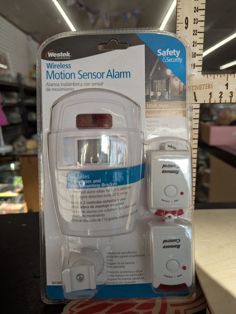 Westek Wireless Motion Sensor Alarm 105dB With 2 Remotes & Wall Mounting Bracket