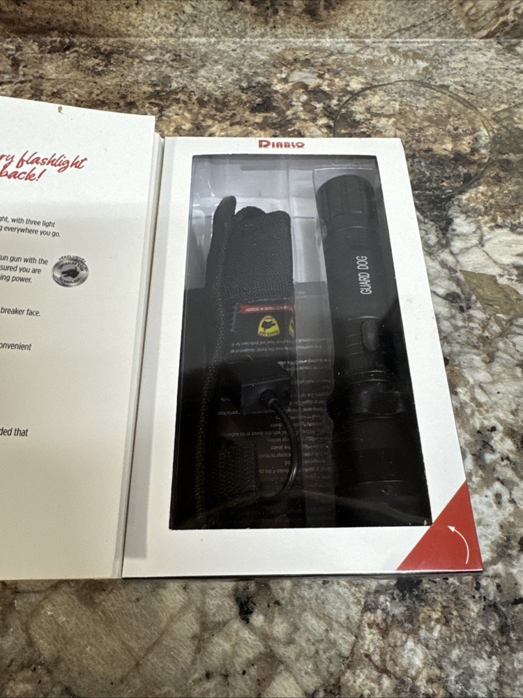 Diablo Stun Gun with Flashlight 160 Lumen, 3-Function Light