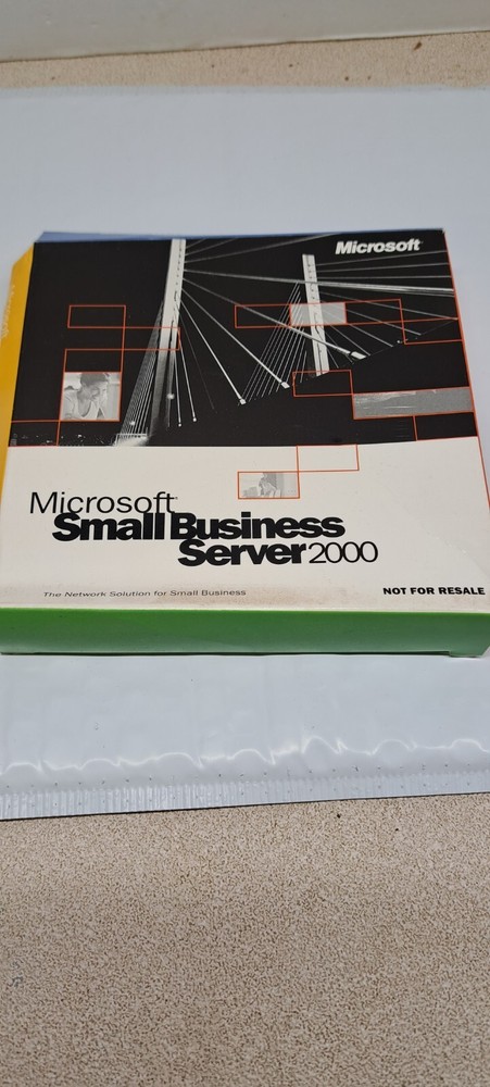 Microsoft Small Business Server 2000 NFR CDs With Keys.