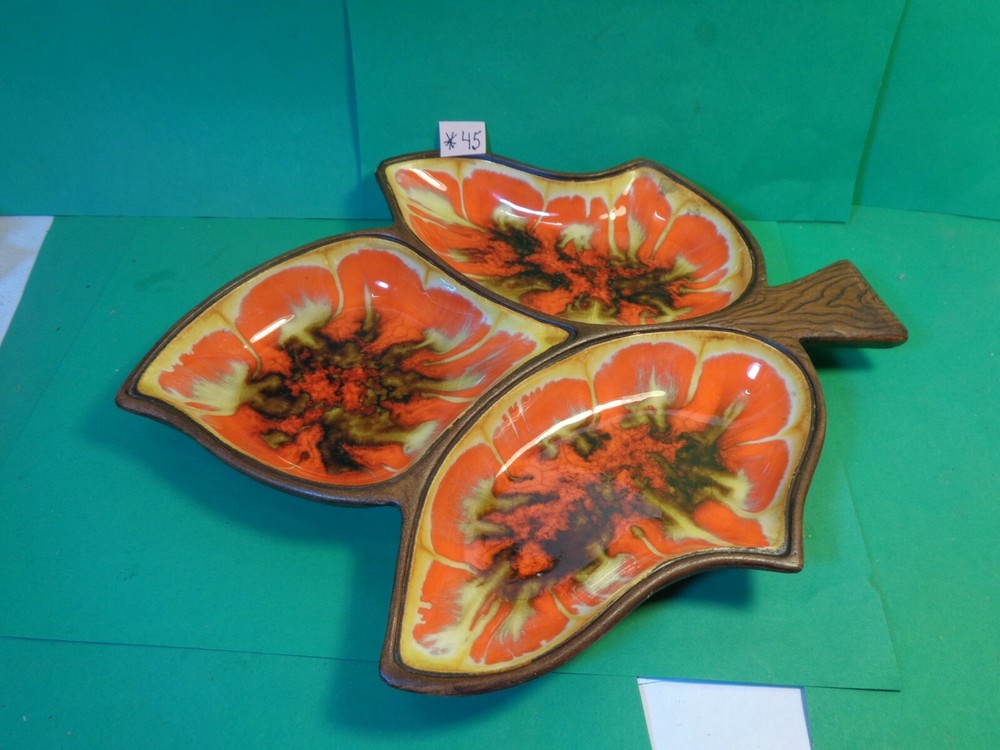 Sectional Leaf Pattern Serving Tray/Dish, #377, Treasure Craft (Used/EUC)