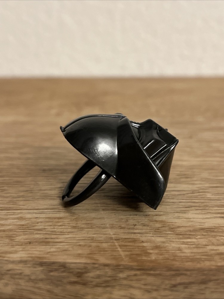 Darth Vader Mask Head Star Wars Plastic Black Ring Size 5-6