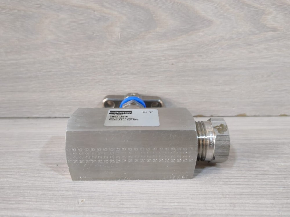 PARKER HNVS8FF NEEDLE PATTERN AND HAND VALVES