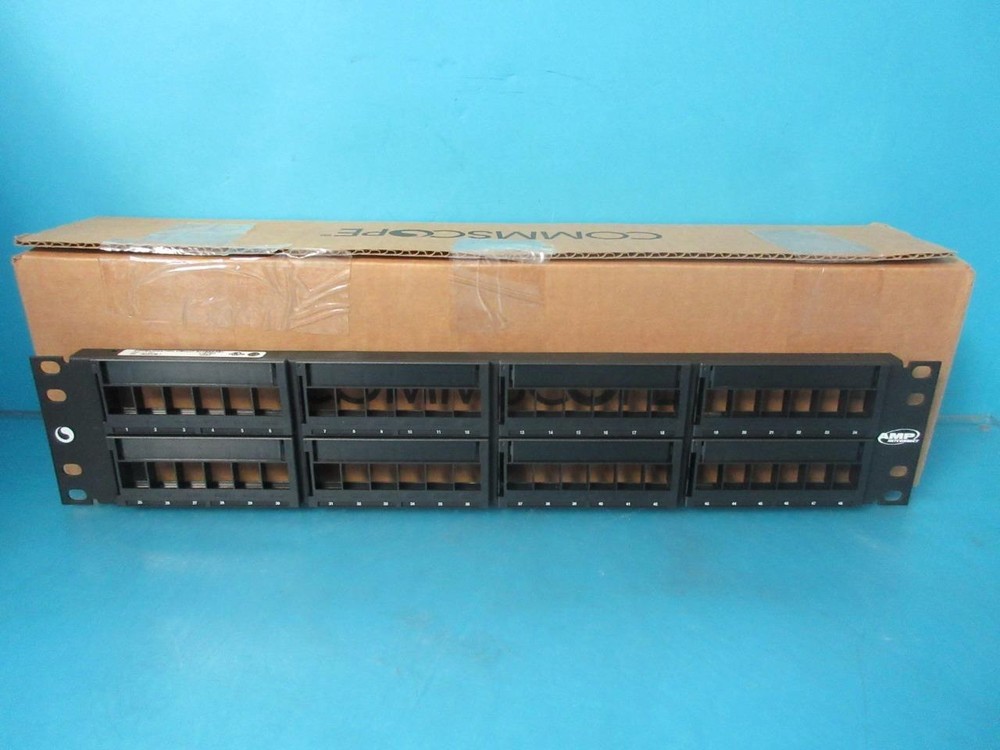 NEW COMMSCOPE 1933308-1 SL SERIES PATCH PANEL MULTIMEDIA 48-PORT FLAT FRONT
