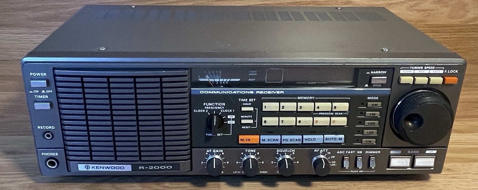 KENWOOD R-2000 Shortwave AM CW SSB Radio Tested Working Fine