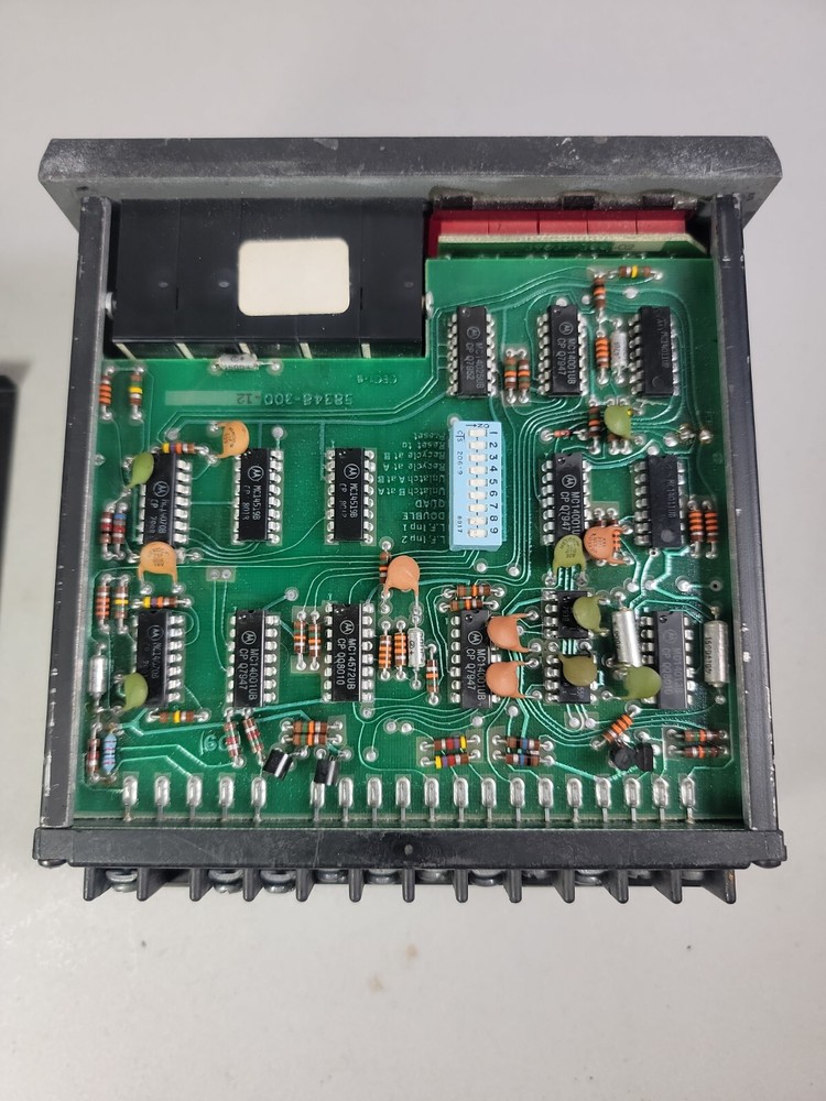 DURANT SOLID STATE 1900-512 COUNTER DISPLAY w/ RESET UNTESTED