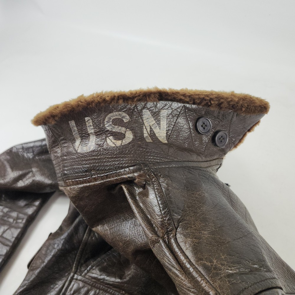 Original WWII USN Type M-422A Pilot Flight Flying Jacket Sz 38