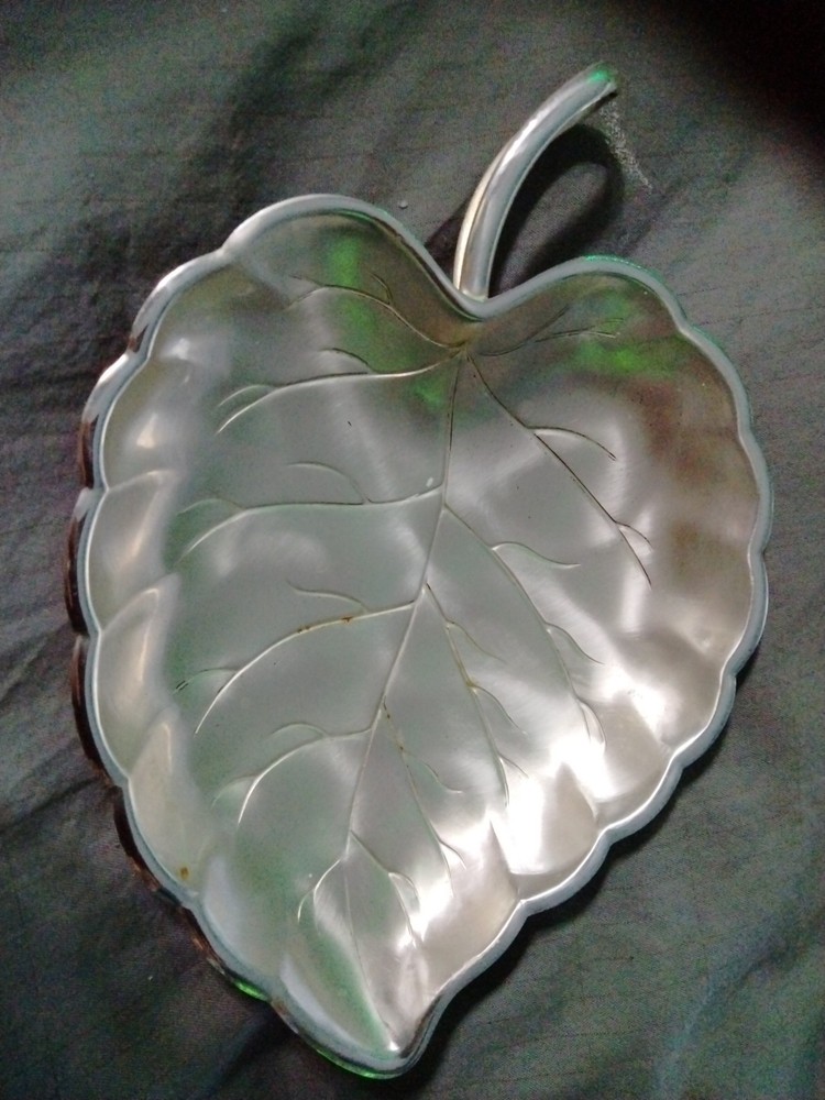 Silverplated Leaf ,Tarnish Free Candy Dish