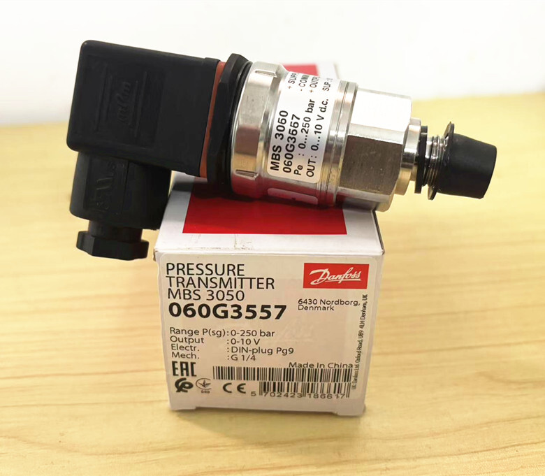 1pcs Danfoss MBS3050 060G3557 pressure sensor