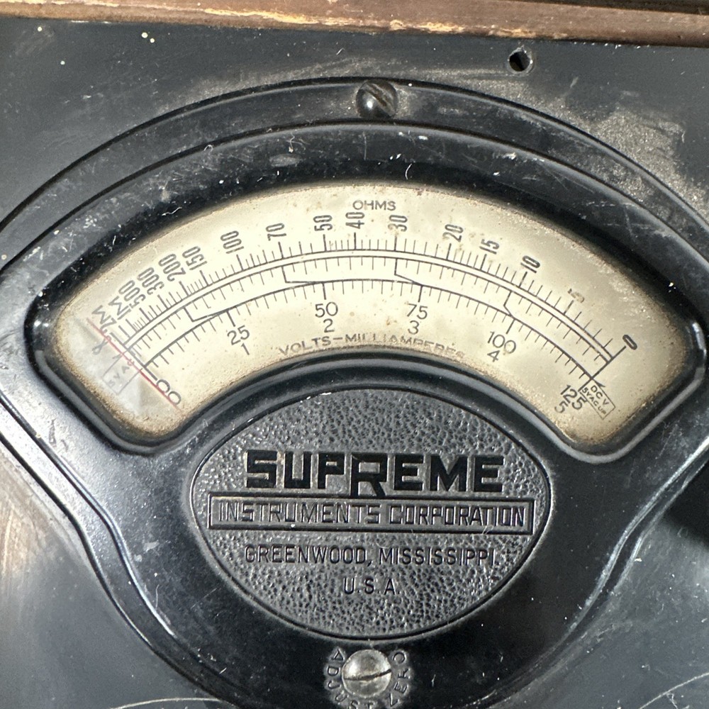 vintage Supreme Instruments Corp. Volts-Milliamperes (untested)