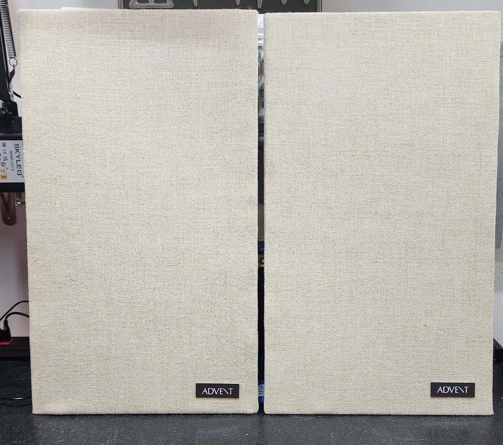 Fabric replacement for Advent / AR / KLH / Dynaco Speakers. FAST, quality work.