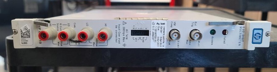 HP 75000 SERIES C 5 1/2 DIGIT MULTIMETER - E1411B