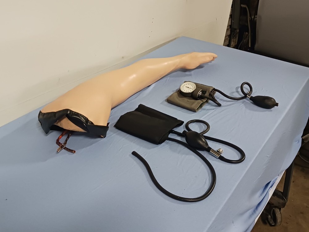 Nasco Lifeform Replicas Left Arm Training Simulator w/ Case