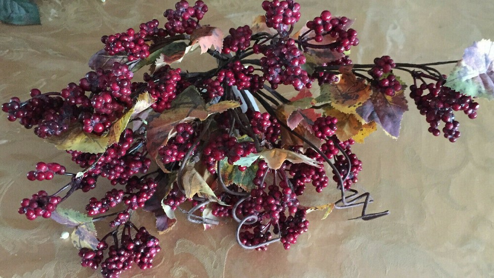 Home Interior- "Fall Berries Cluster Bouquet" --New in Box