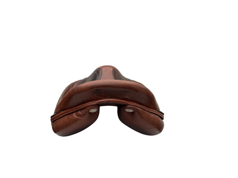 Devoucoux Jump Saddle 17