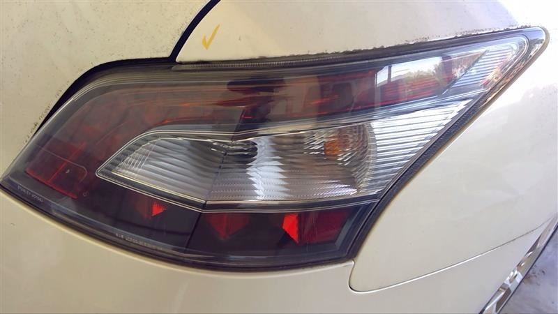 MAXIMA 2013 High Mounted Stop Light 1065945