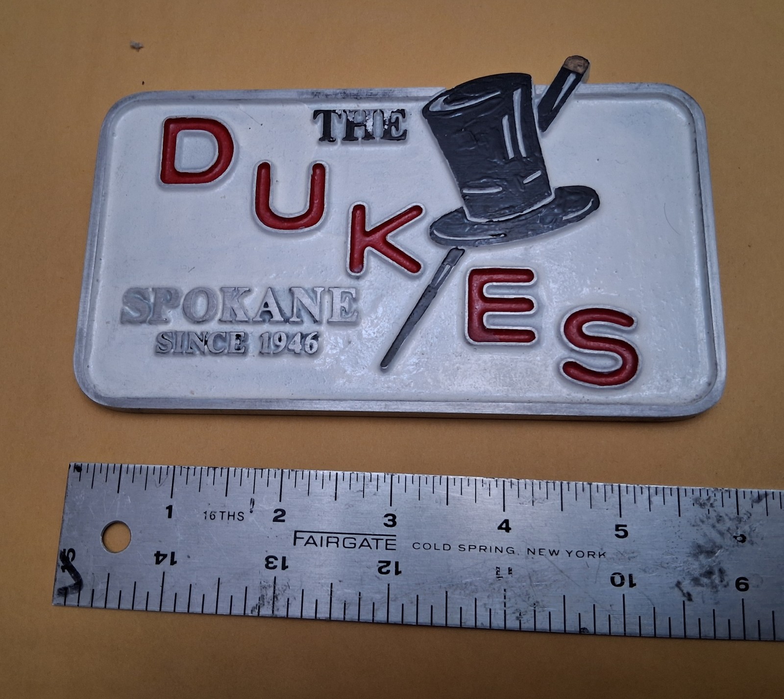DUKES CAR CLUB PLAQUE - SPOKANE