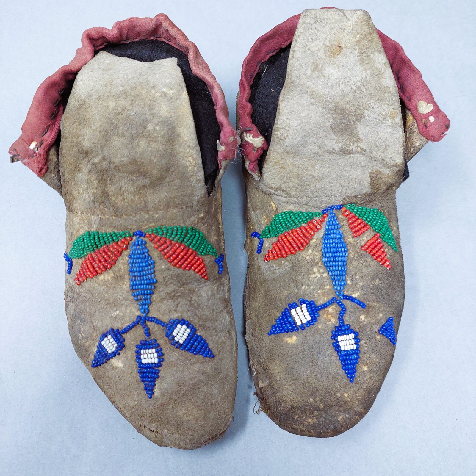 Santee Sioux Blue, Green, Red Childs Moccasins Ca: 1880 Sinew & Thread Sewn