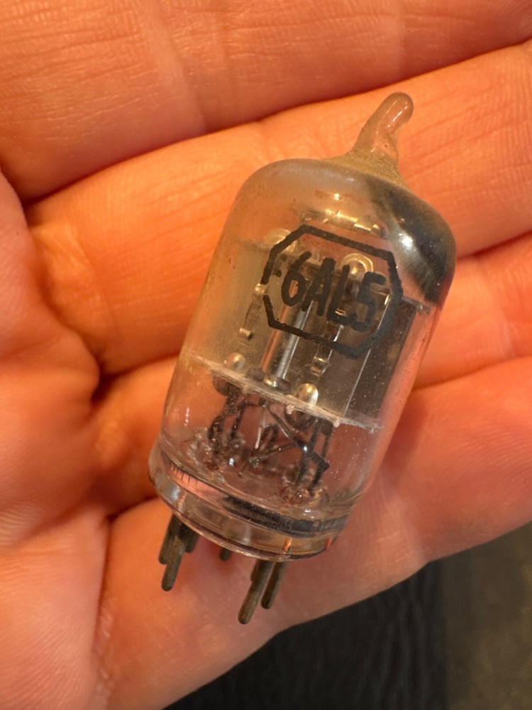 1950 MOTOROLA Drawer HANDLE PULL, Tubes, Knobs, Dial Plate, Needle 8FM21 Console