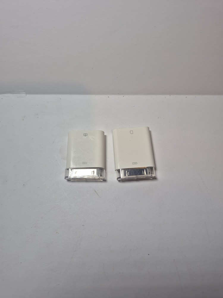 Apple iPad/iPod Camera Connection Kit - MC531ZM/A - 30pin - USB & SD Card Reader