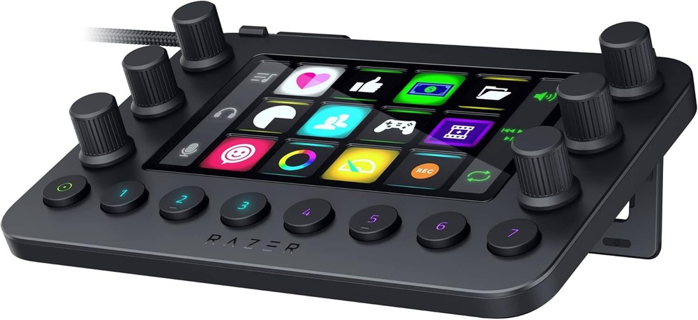 Razer Stream Controller: All-In-One Keypad for Streaming