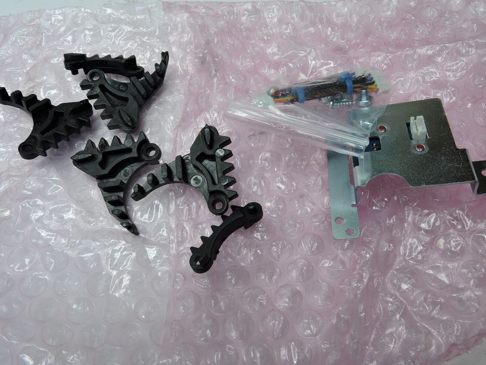 IBM Toshiba 4888-E11 Self Checkout Feed Carousel 80Y1663 - READ