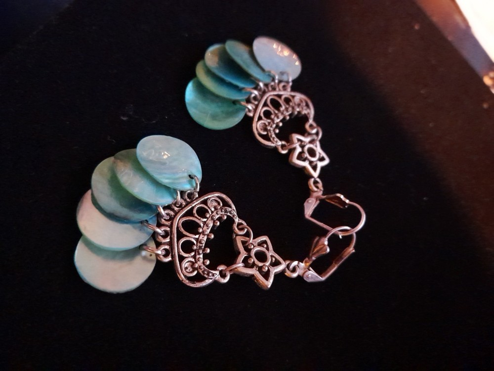 Unique Turquoise Dangle Earrings With Star Center Piece