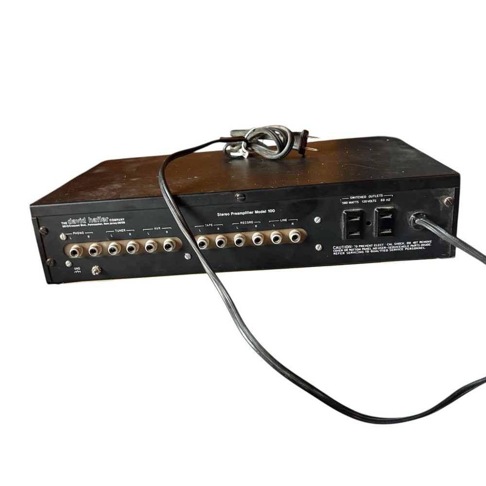 HAFLER MODEL 100 STEREO PREAMPLIFIER