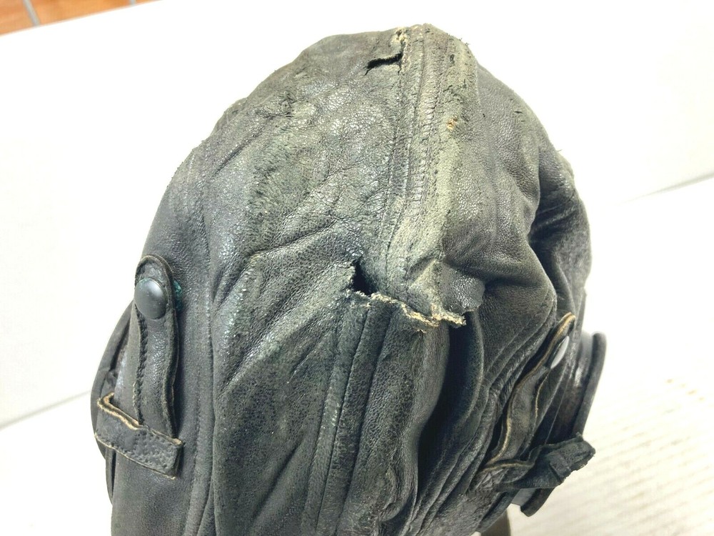 WW2 Navy Leather Deck Cap, Size Large Rough condition