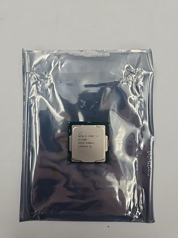 Intel Core i3-7100 - 3.9 GHz Dual-Core (SR35C) Processor