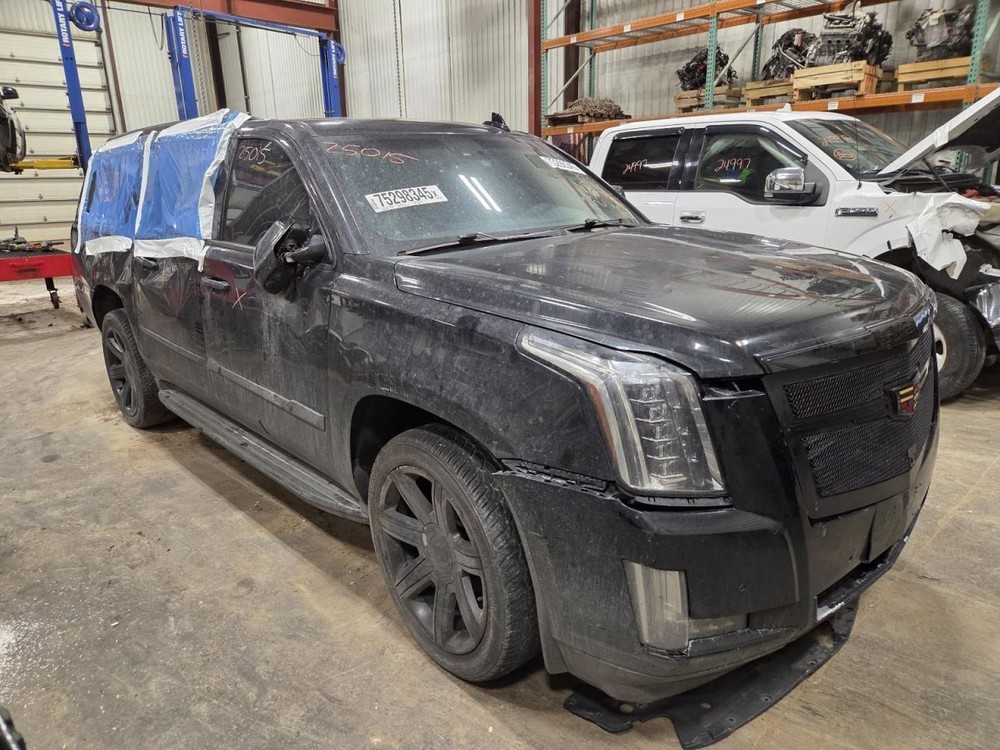 Fuse Box Engine Fits 15-20 ESCALADE 1539771
