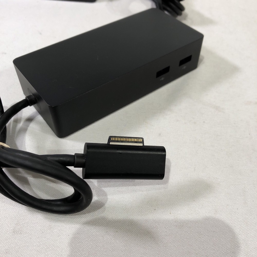 Microsoft Surface Dock Station Docking 1661 W/Box + AC Cable