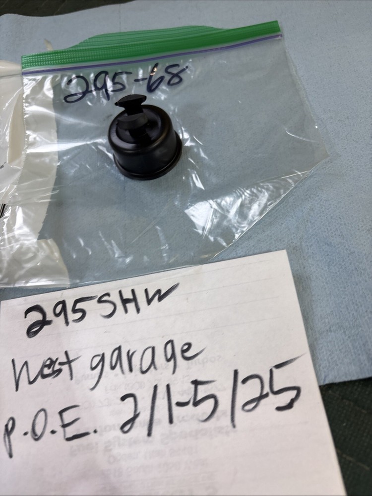 Genuine Mopar Tailgate Pivot Bushing 55276077AC 295