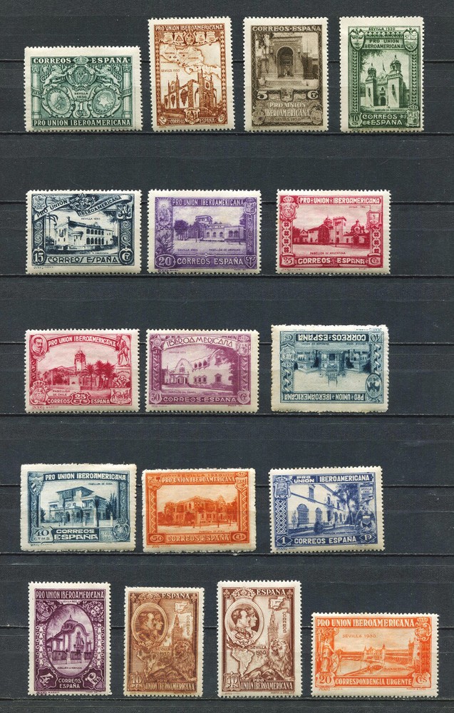 Spain España 1930 Iberoamericana set Mint Hinged MH