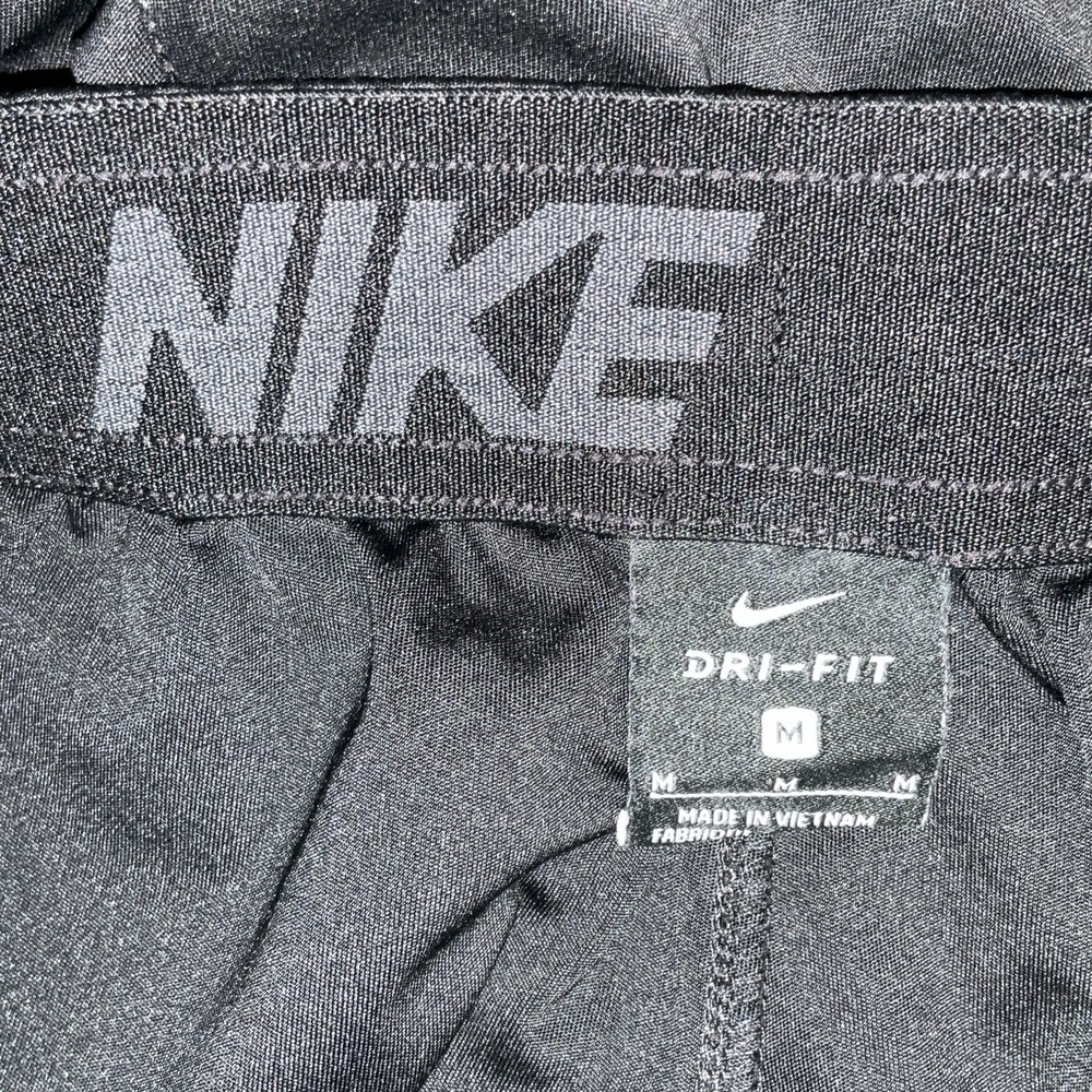 Nike Shorts Men’s Medium Black