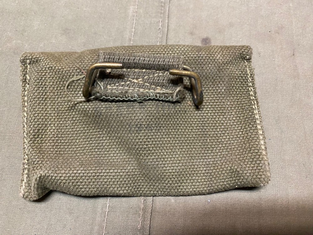 ORIGINAL WWII US ARMY M1942 FIRST AID CARRY BELT POUCH-OD#7