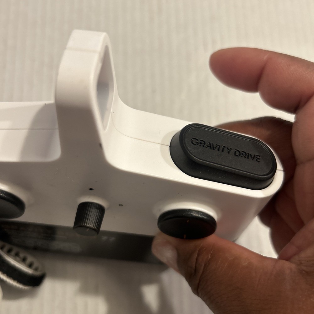 Sharper Image Antigravity Drone Rover77