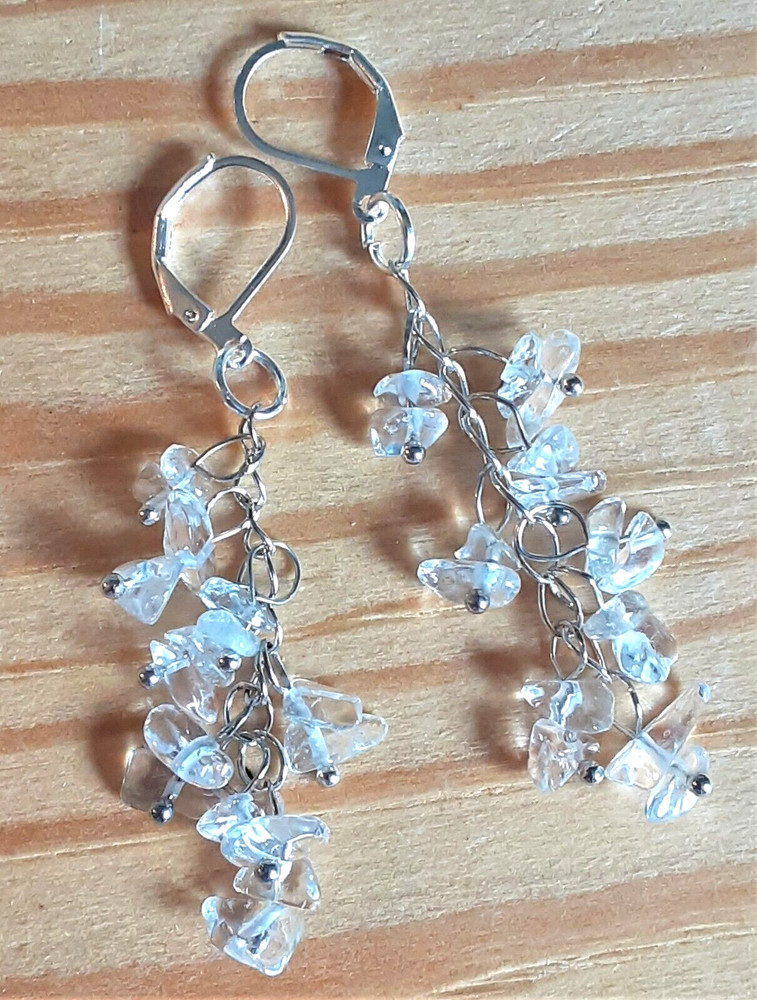 CLEAR QUARTZ CHIPS GEMSTONE dangle earring SP LEVERBACK handcrafted WPGD18