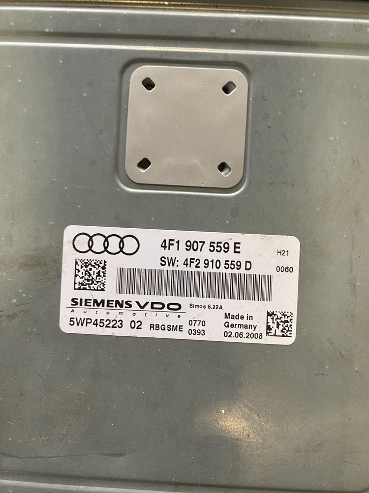 2005 - 2008 Audi A6 Engine Control Computer ECM ECU - 4F1907559E, 4F2910559D OEM