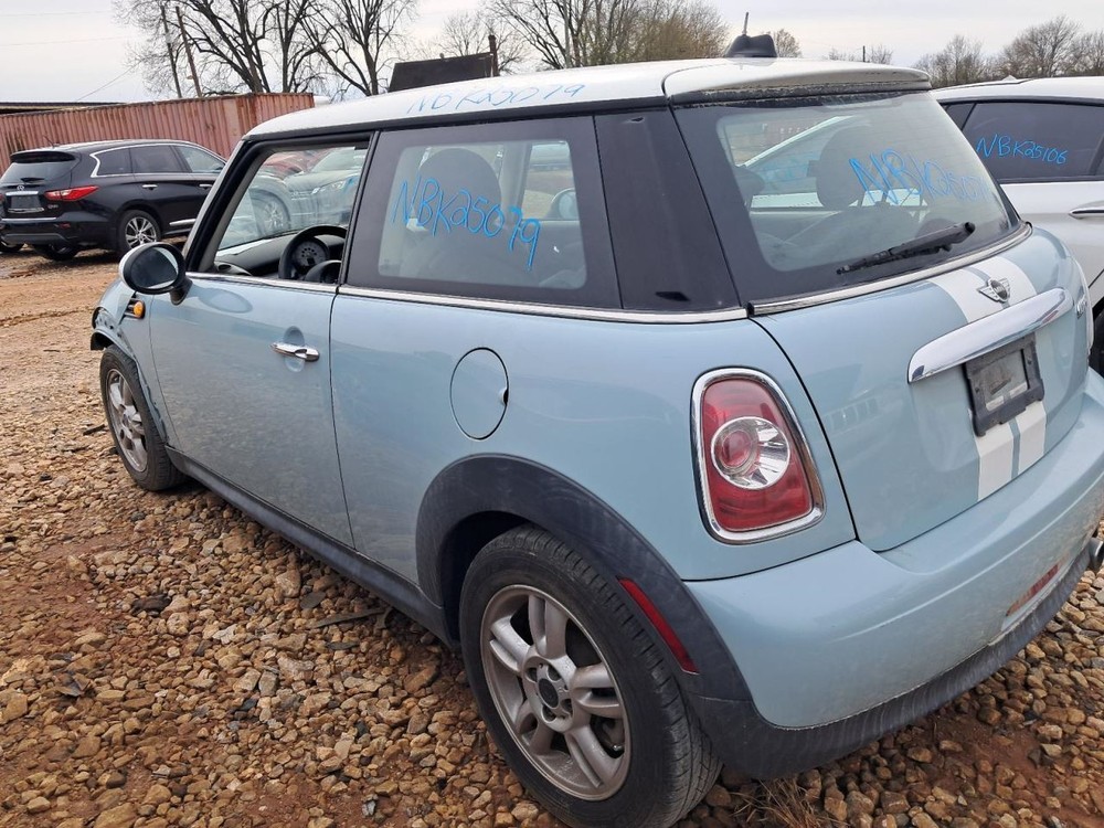 MINI 1 2012 Glove Box 4883979