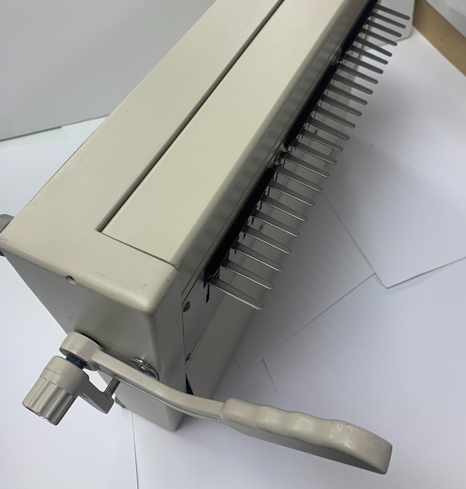 TAHSIN Manual Comb Binder