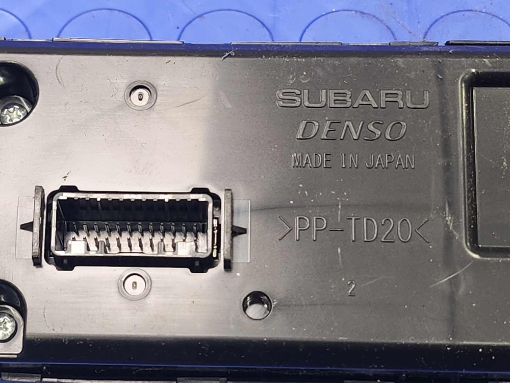 21-22 Subaru Crosstrek Digital Clock Temperature Multi Display Screen OEM