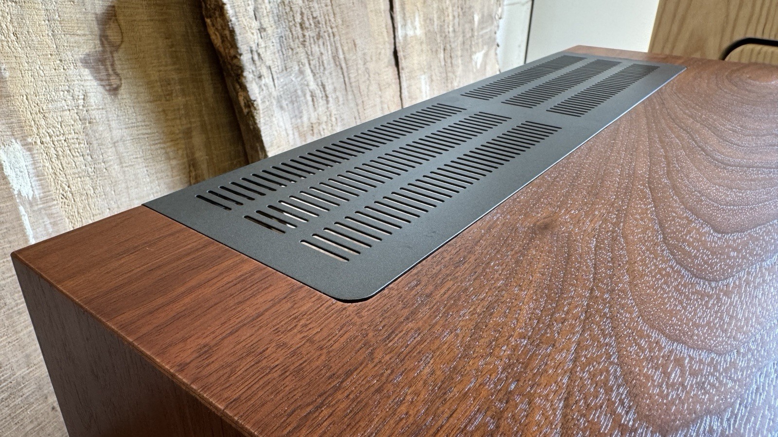 Sansui 8080/9090 Series Solid Walnut Replica Cabinet (Pre-Order)