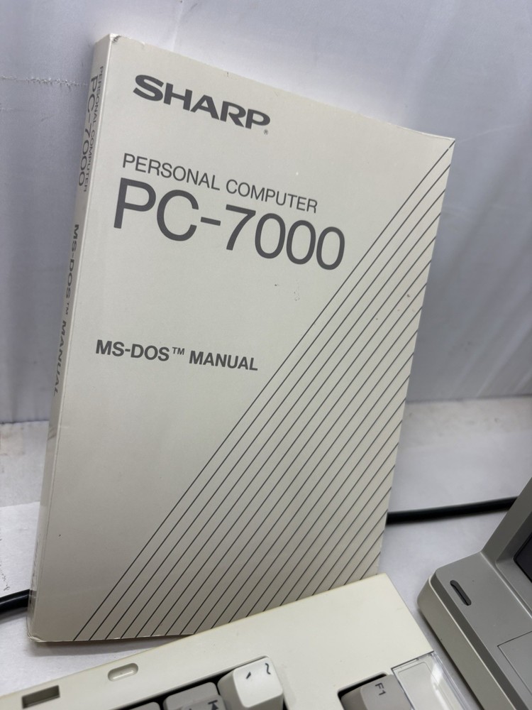 SHARP ELECTRONICS PC-7000 PERSONAL COMPUTER