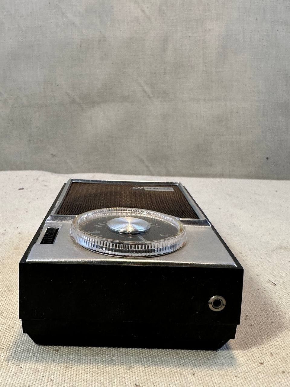 Vintage York 10 Ten Transistor Radio Japan NOT WORKING w/ Leather Case 030 048