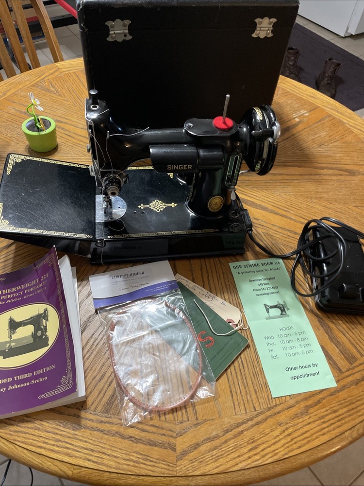 Featherweight 221