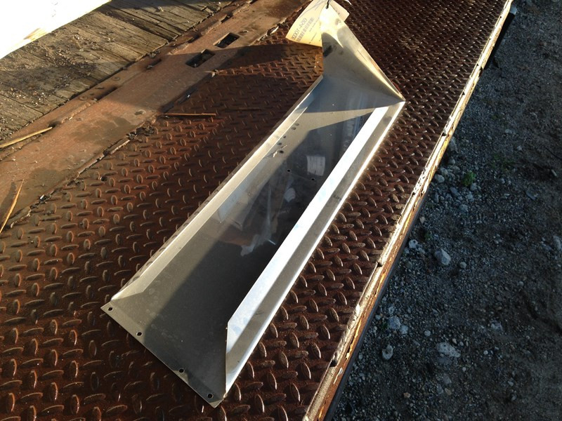 Western Star 4900 Visor (654-10065)
